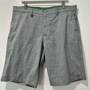 Golfino Men Gray Green Plaid Golf Shorts Ballmarker Size 38 Unisex Size XL EUC